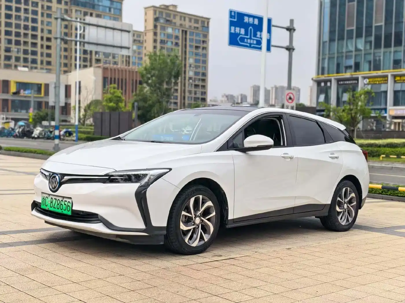 Buick Velite 6 2019 Connected Smart Edition фото 2