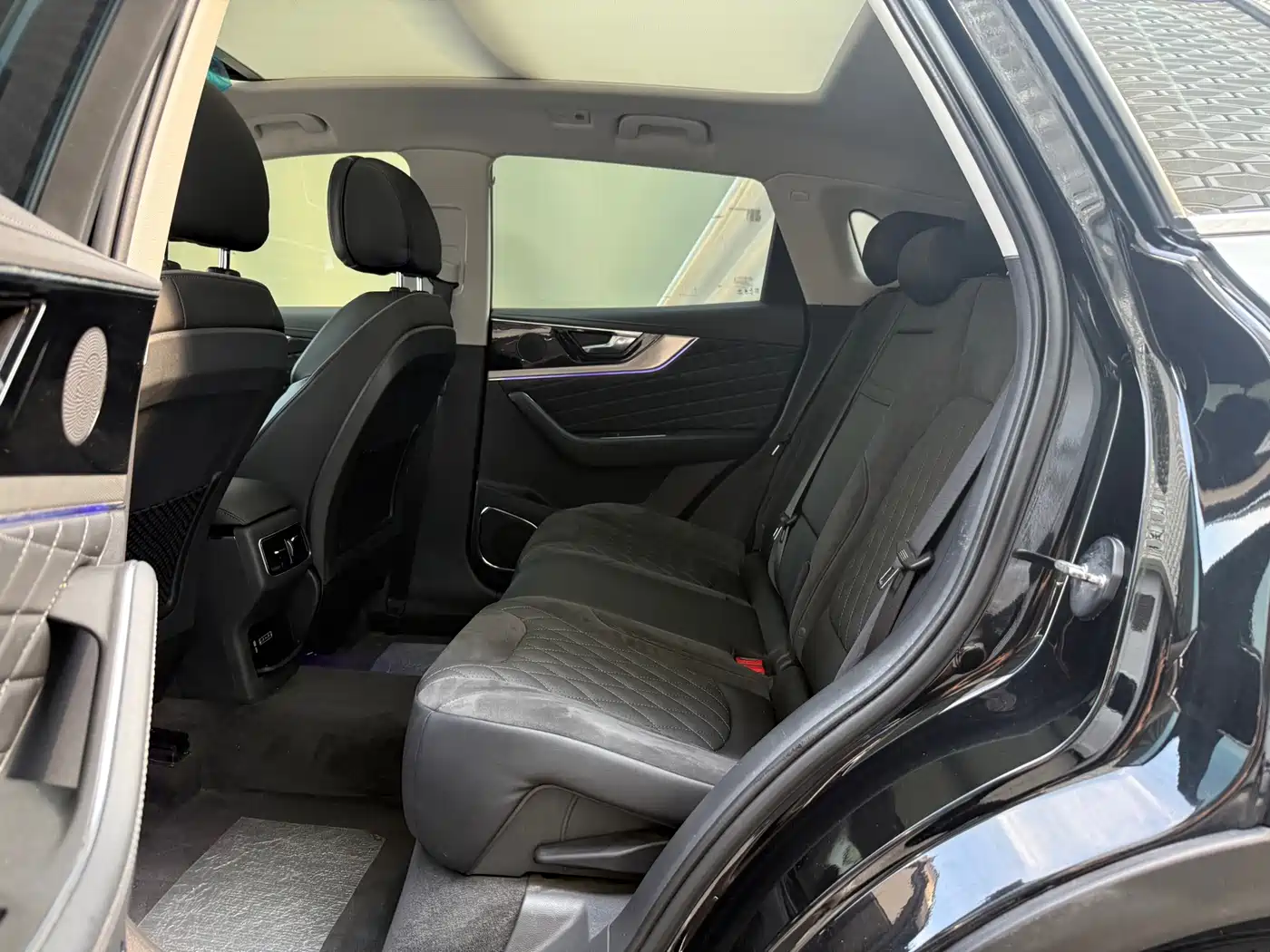 Hongqi HS5 2020 2019 2.0T Smart Connect Enjoy Edition