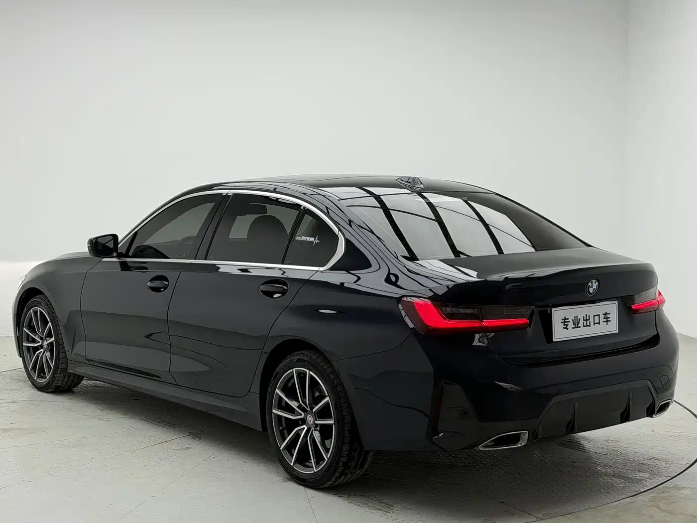 BMW 3 Series 2023 320Li M Sport Package фото 4
