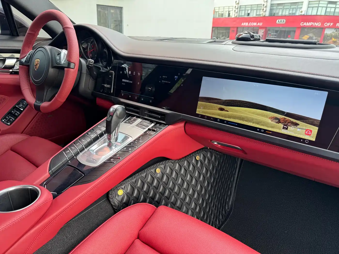 Porsche Panamera 2016 Panamera Edition 3.0T фото 12
