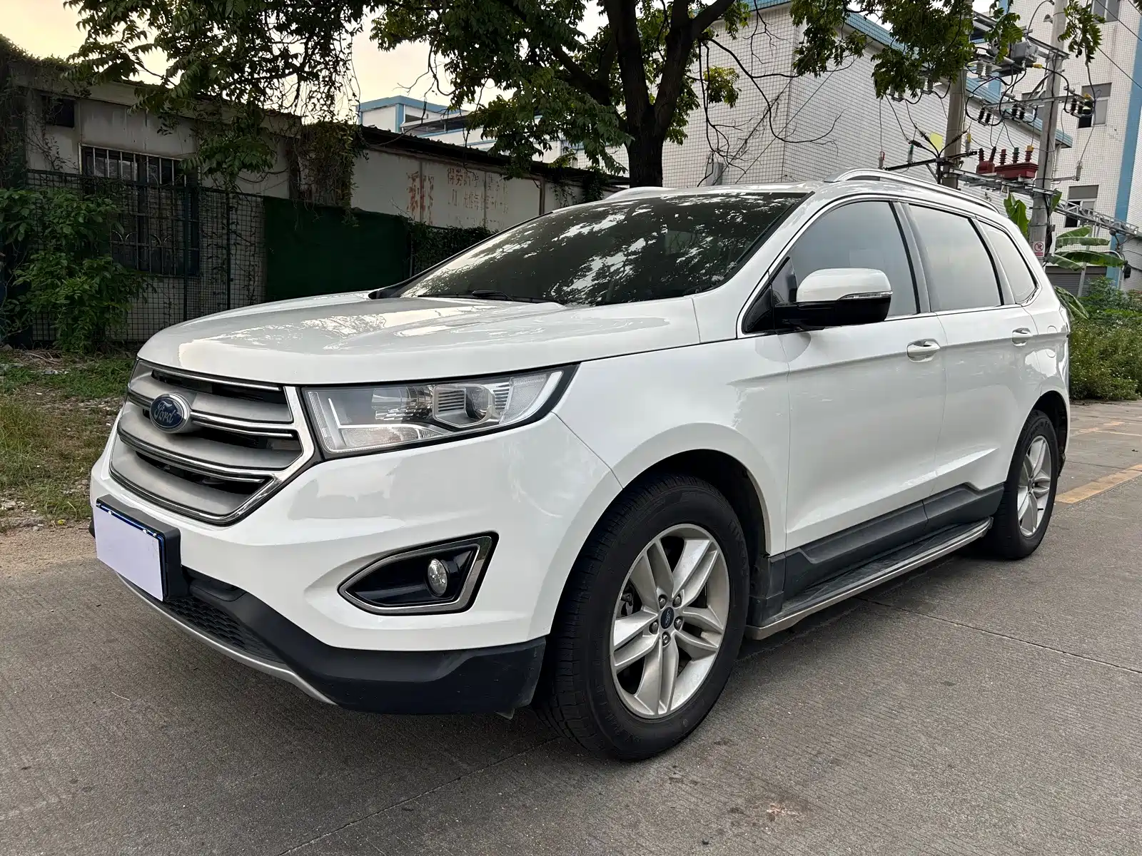Photo 1 - Ford Edge