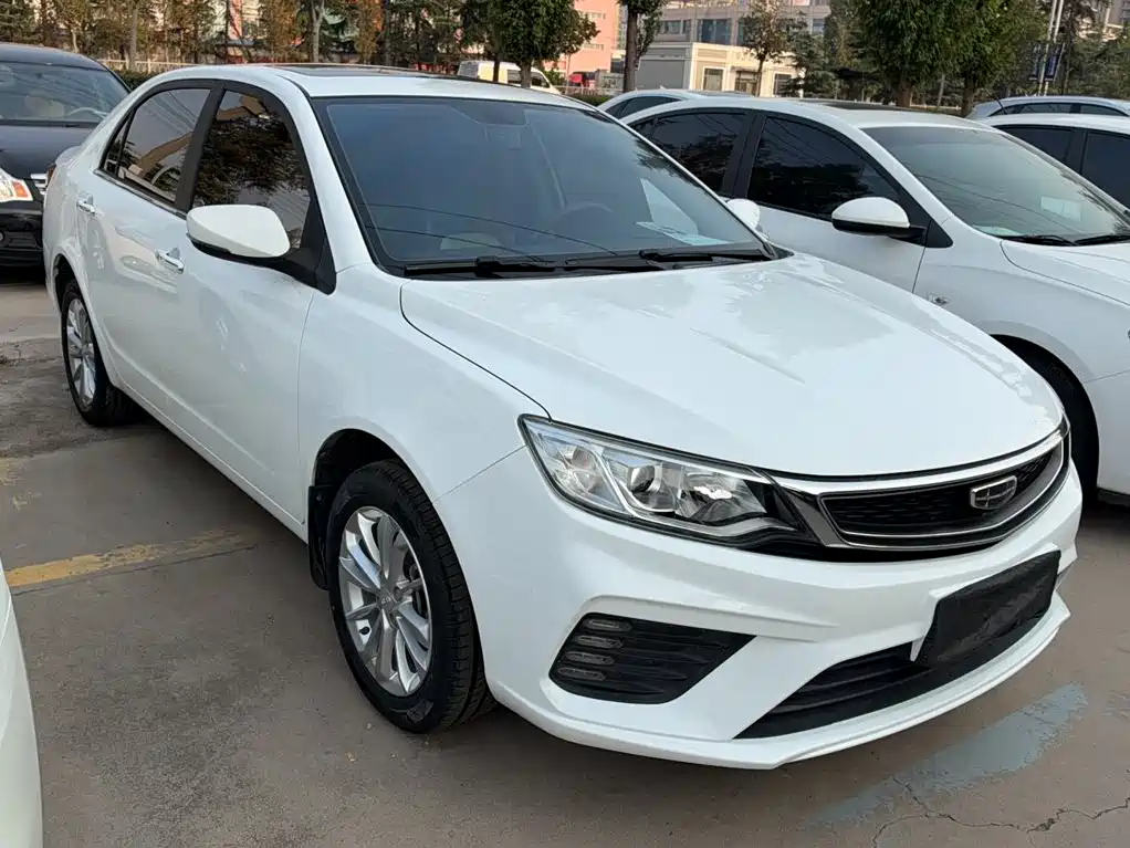 Фото 24 - Geely Vision