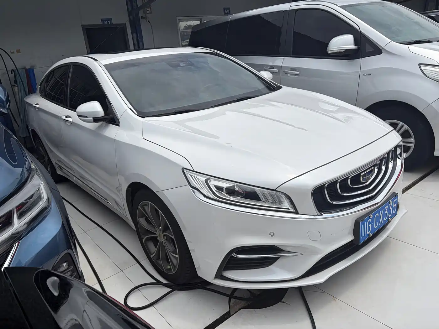 Photo 3 - Geely Borui
