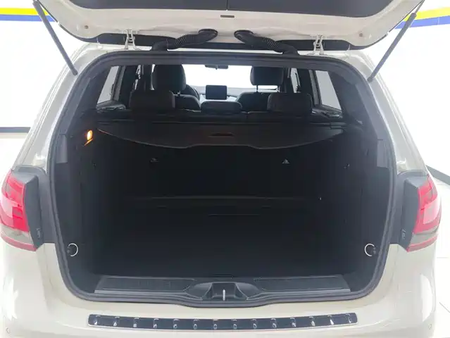 Mercedes-Benz B-Class 2018 B 200 Sport — фото 4