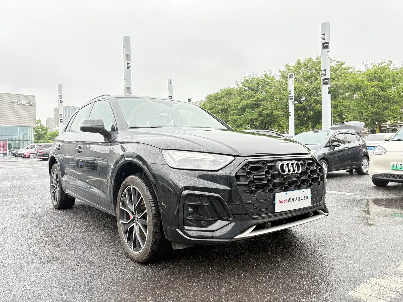 Audi Q5L 2025 45 TFSI Luxury Dynamic фото 3