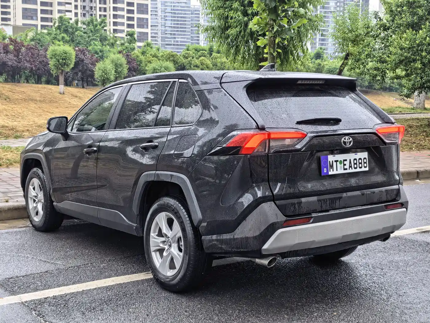 Toyota RAV4 Rongfang 2024 2.0L CVT FWD Urban Edition фото 13