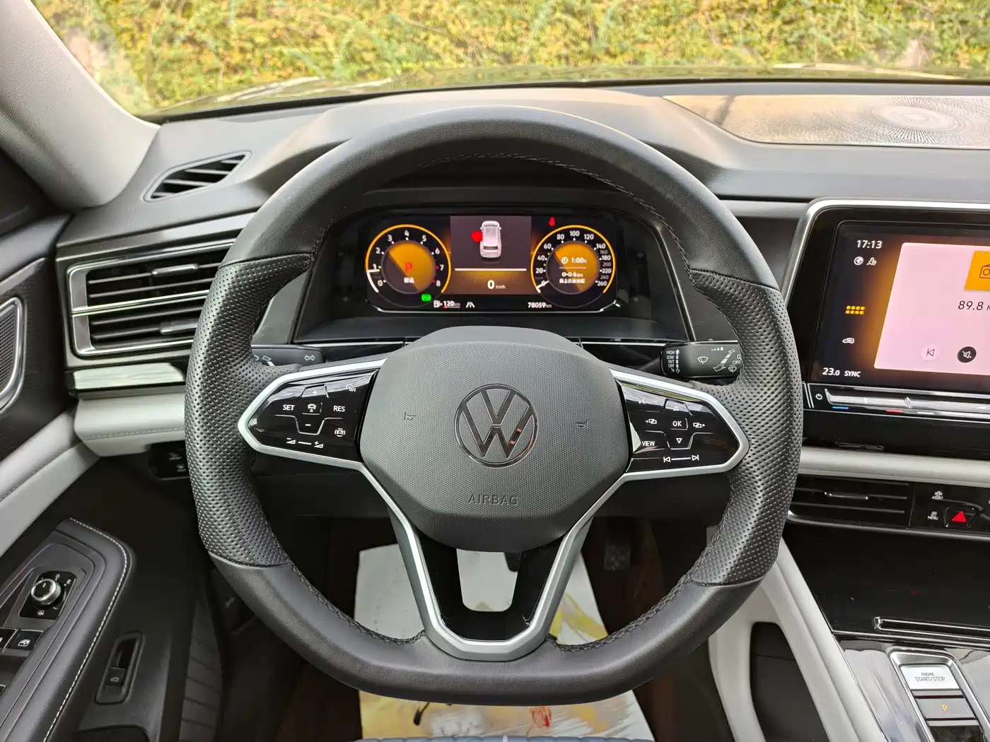 Фото 14 - Volkswagen Teramont