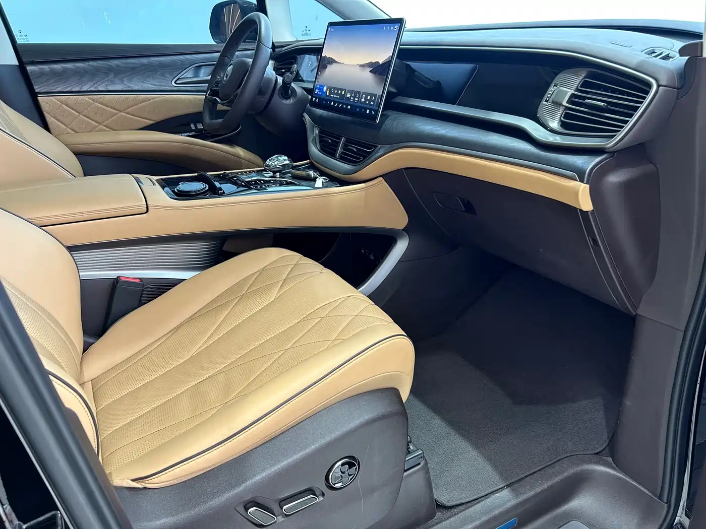 Denza D9 2025 2024 DM-i 970 Luxury