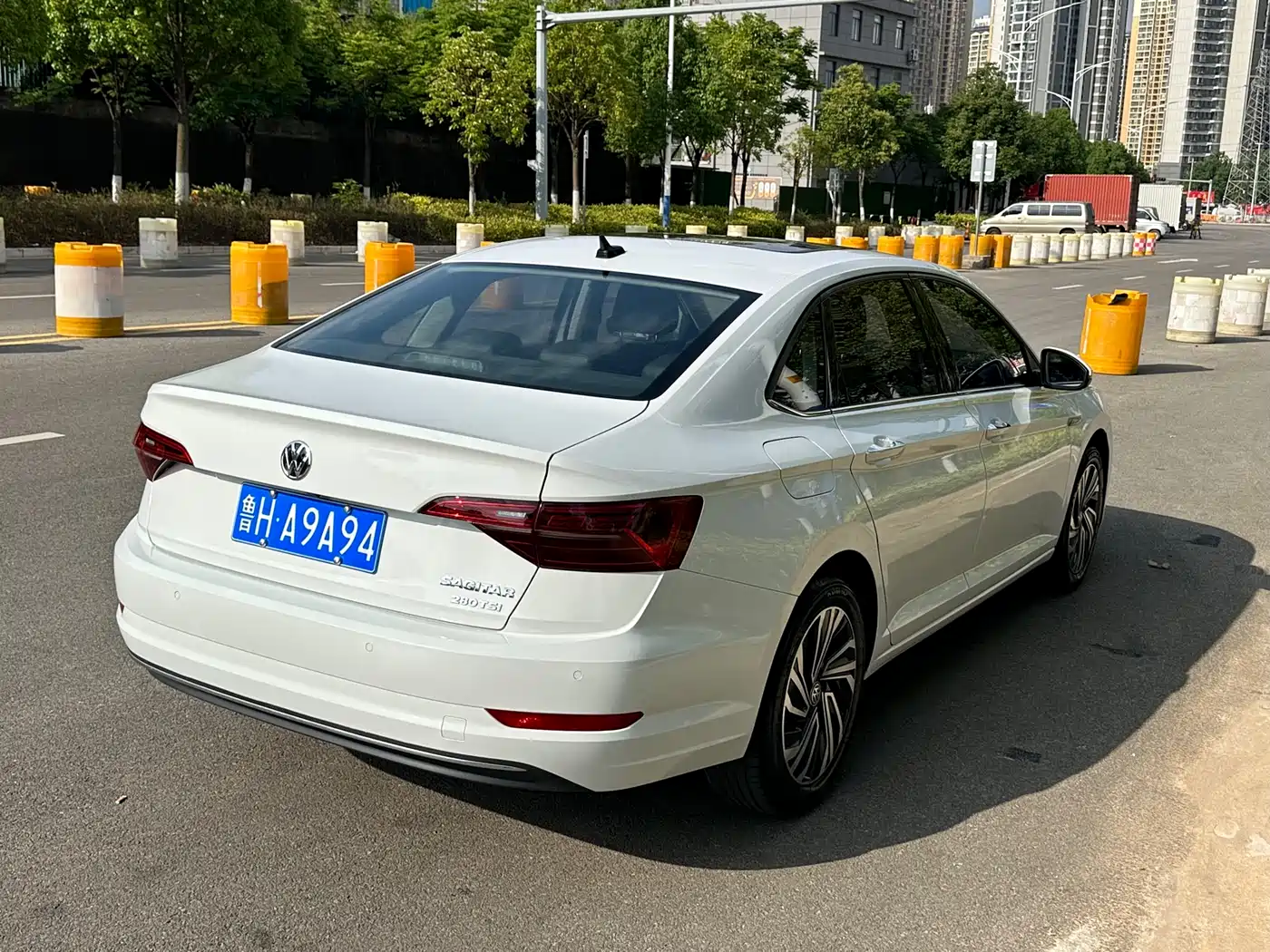 Volkswagen Sagitar 2021 280TSI DSG Surpassing Edition фото 5