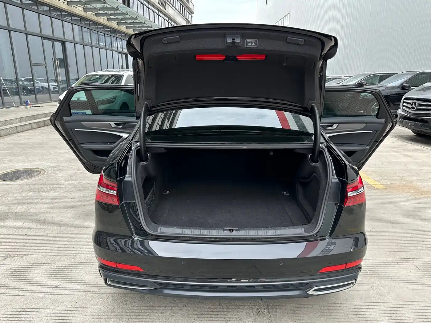 Audi A6L 2021 55 TFSI quattro Flagship Dynamic фото 8