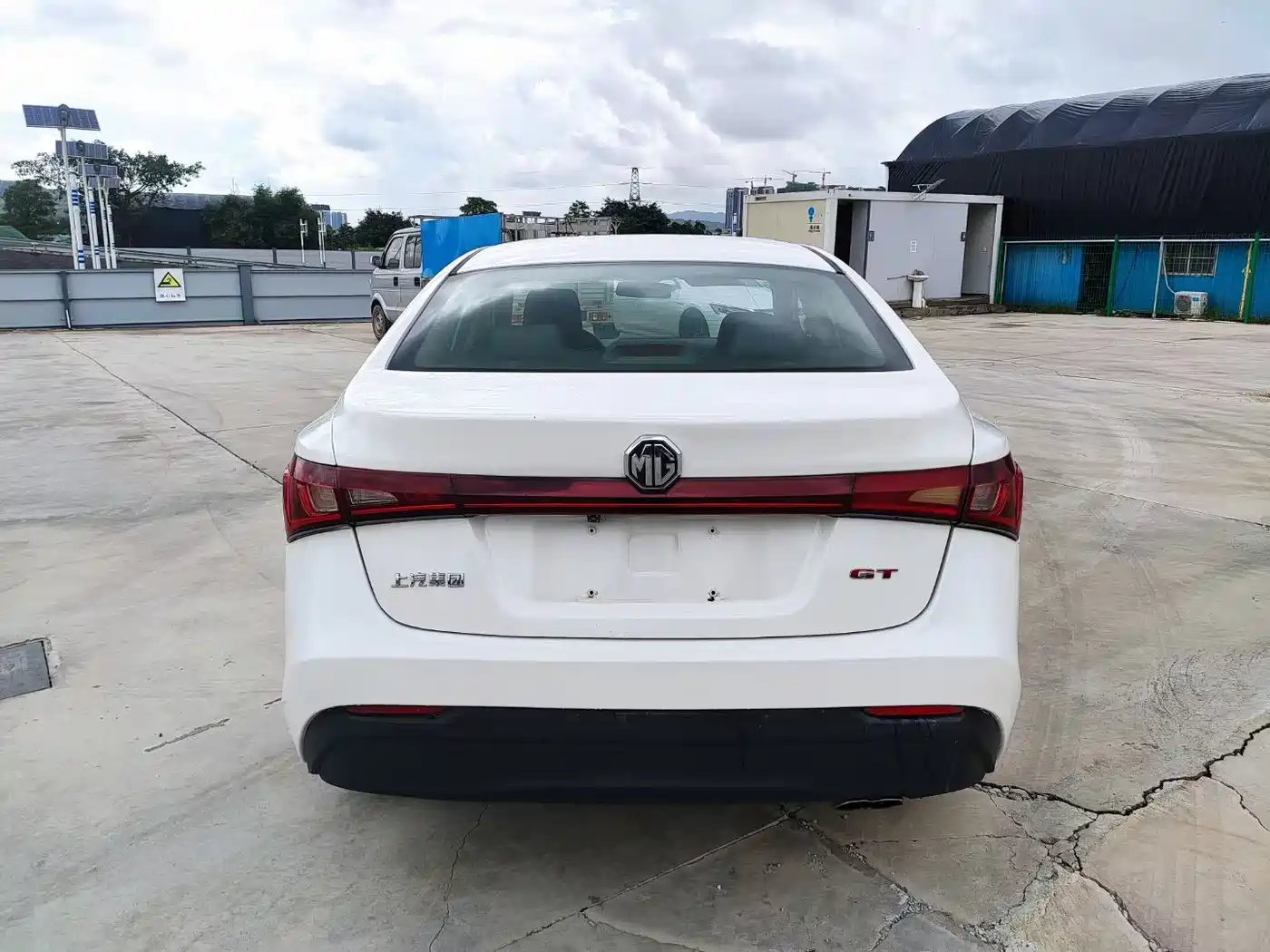 MG GT 2017 2016 Model 1.5T Automatic Premium Luxury Edition