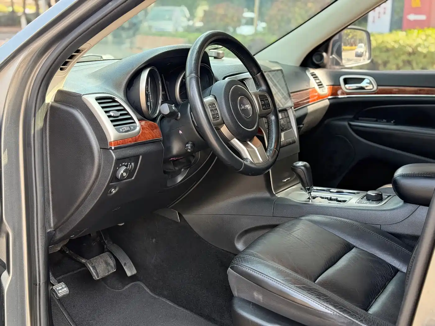 Jeep Grand Cherokee (Import) 2013 2013 3.6L Luxury Navigation