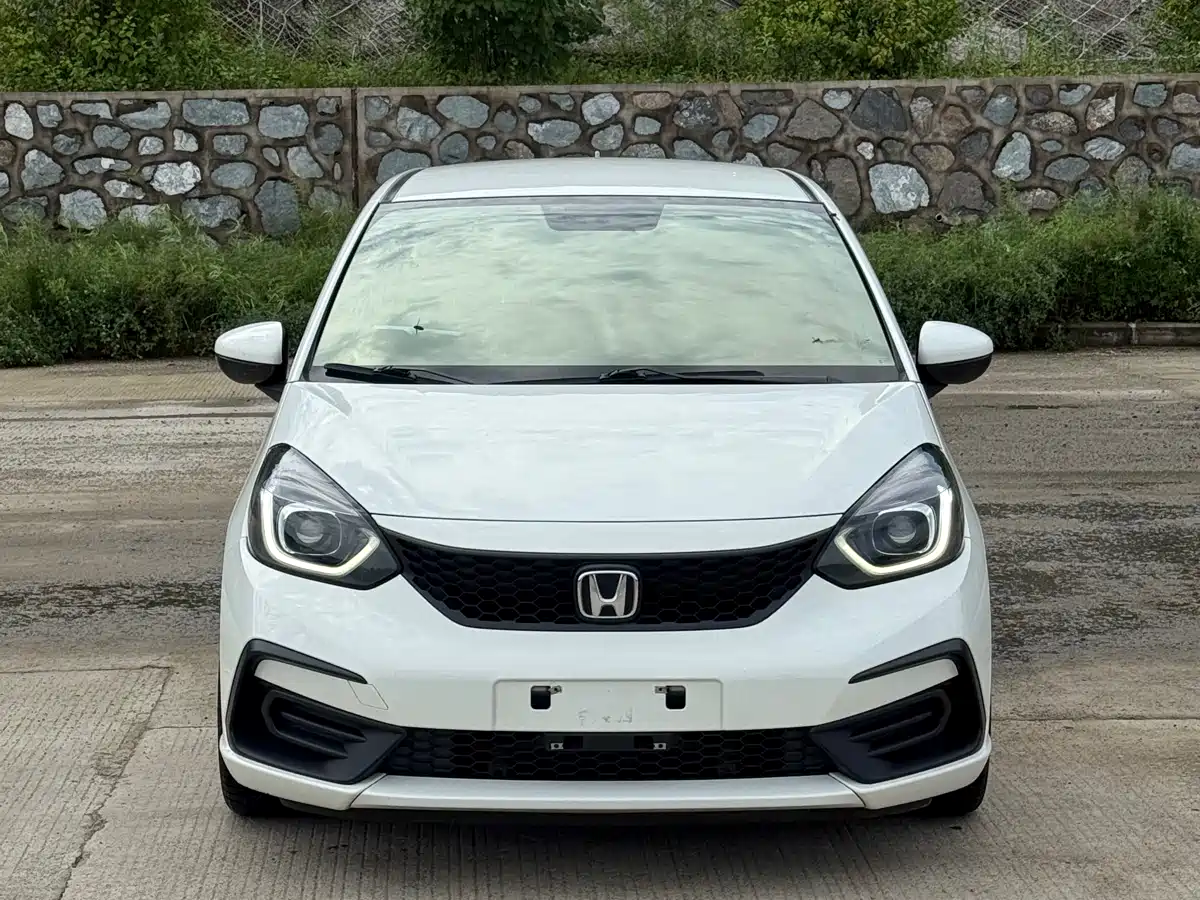 Honda Fit 2022 1.5L CVT Trend Sunroof Edition