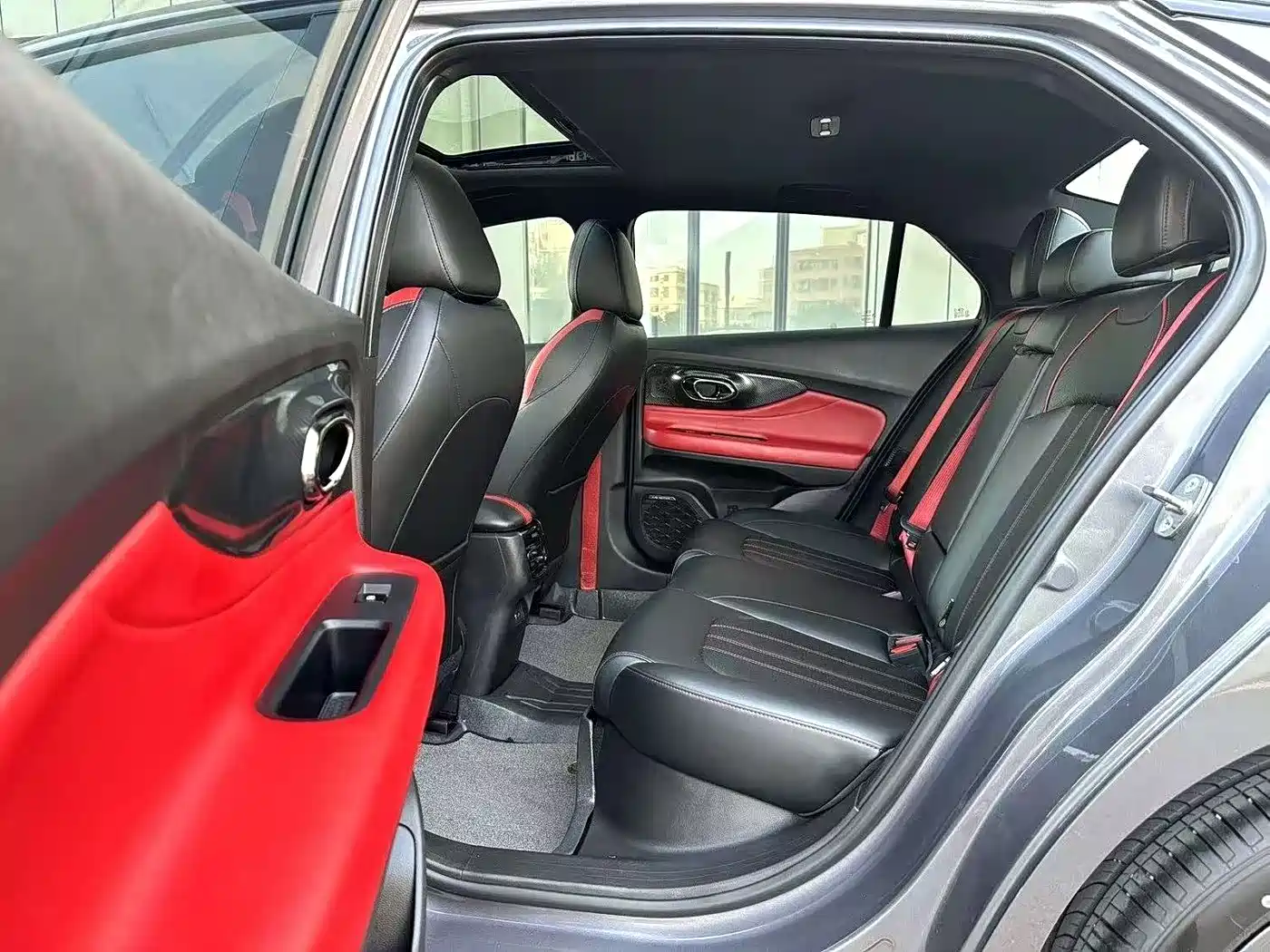 GAC Trumpchi Trumpchi Emkoo 2021 270T DCT J15 Edition фото 6