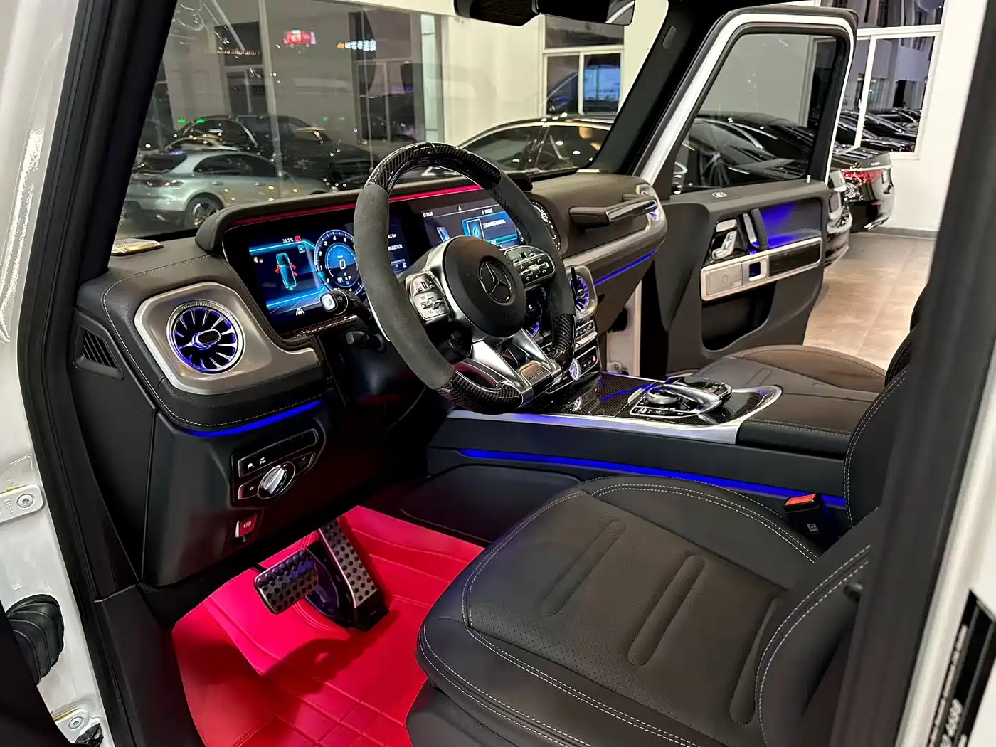 Mercedes-Benz G-Class 2024 G 350 фото 9