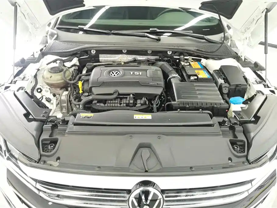 Volkswagen FAW-Volkswagen CC 2021 380TSI Eye-catching Edition фото 10