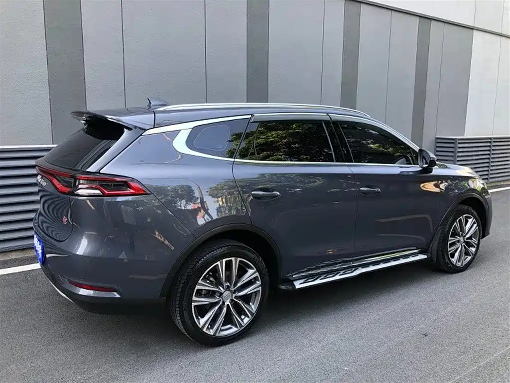 BYD TANG