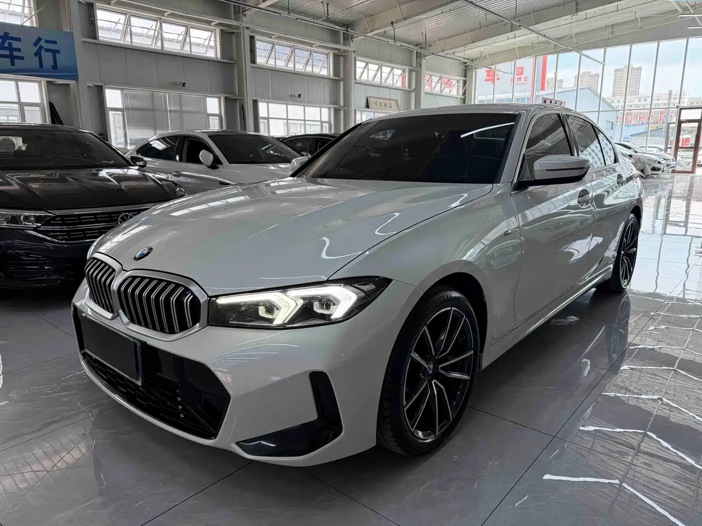 Фото 1 - BMW 3 Series