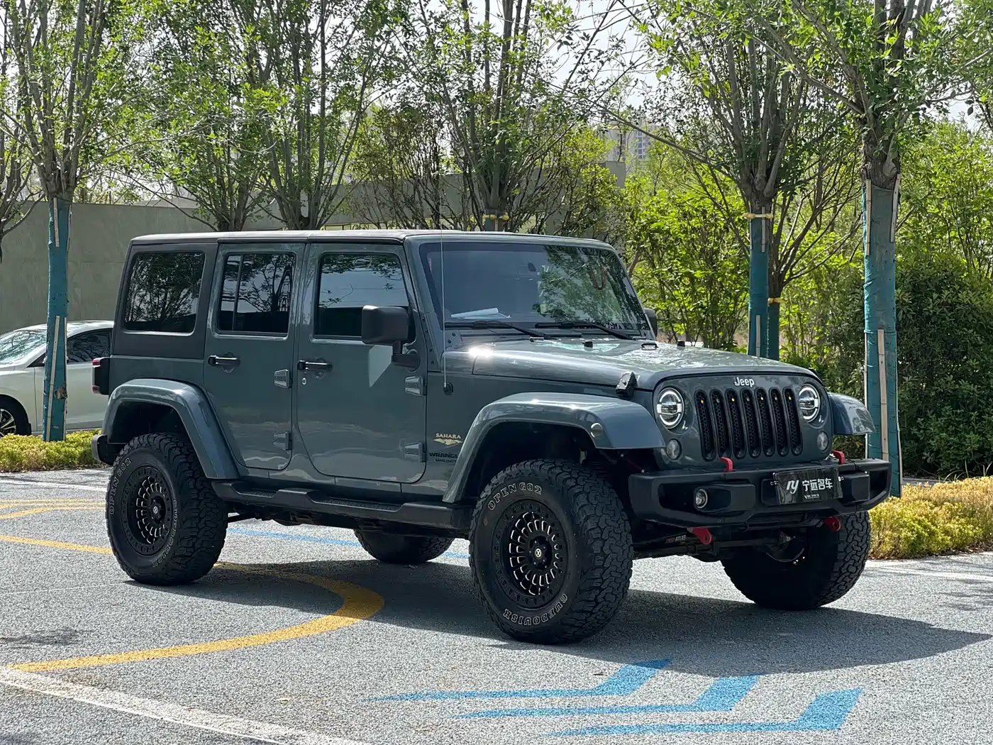 Фото 3 - Jeep Wrangler