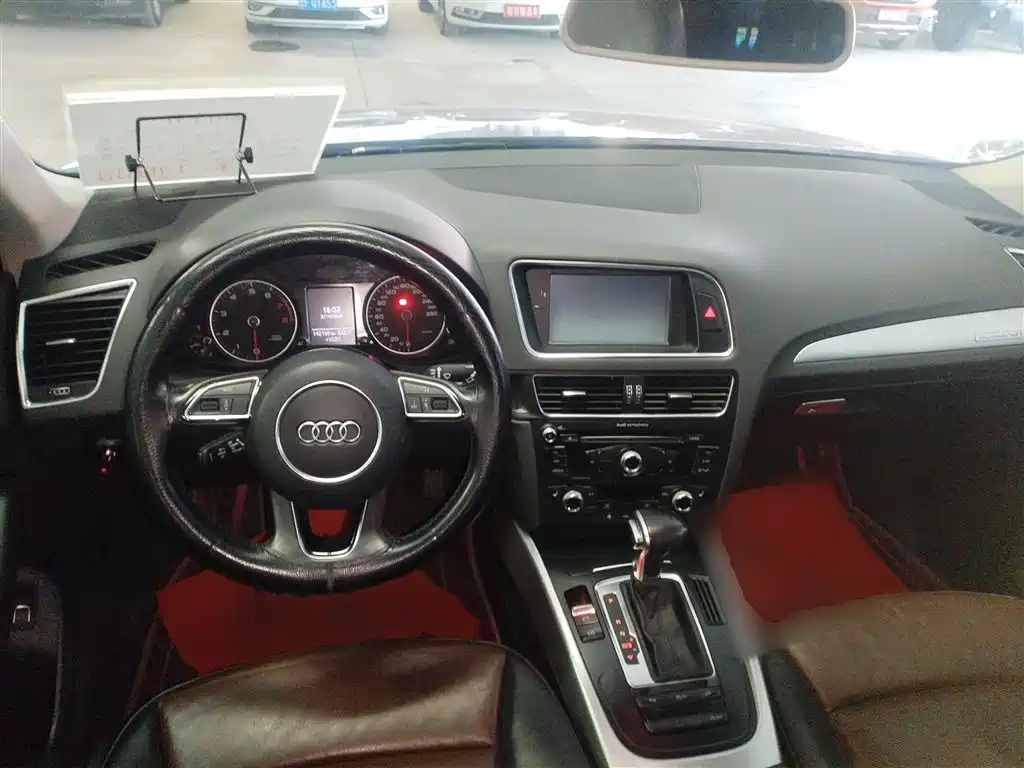 Audi Q5 2016 40 TFSI Technology Model фото 6