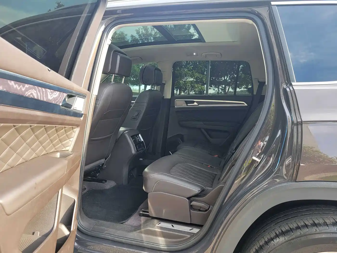 Volkswagen Teramont 2019 530 V6 AWD Flagship Edition China V фото 6