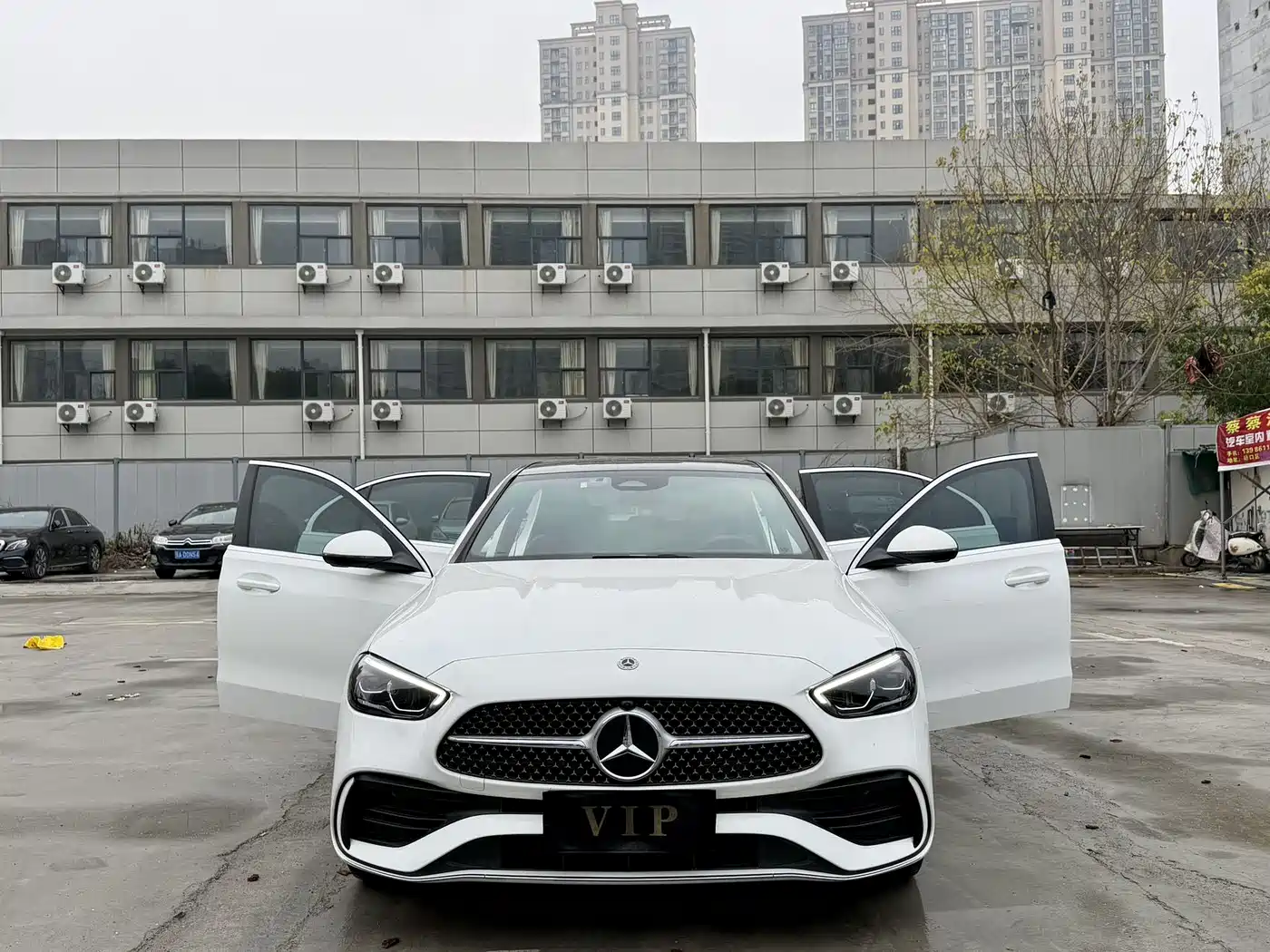 Mercedes-Benz C-Class 2024 C 260 L Sport фото 3
