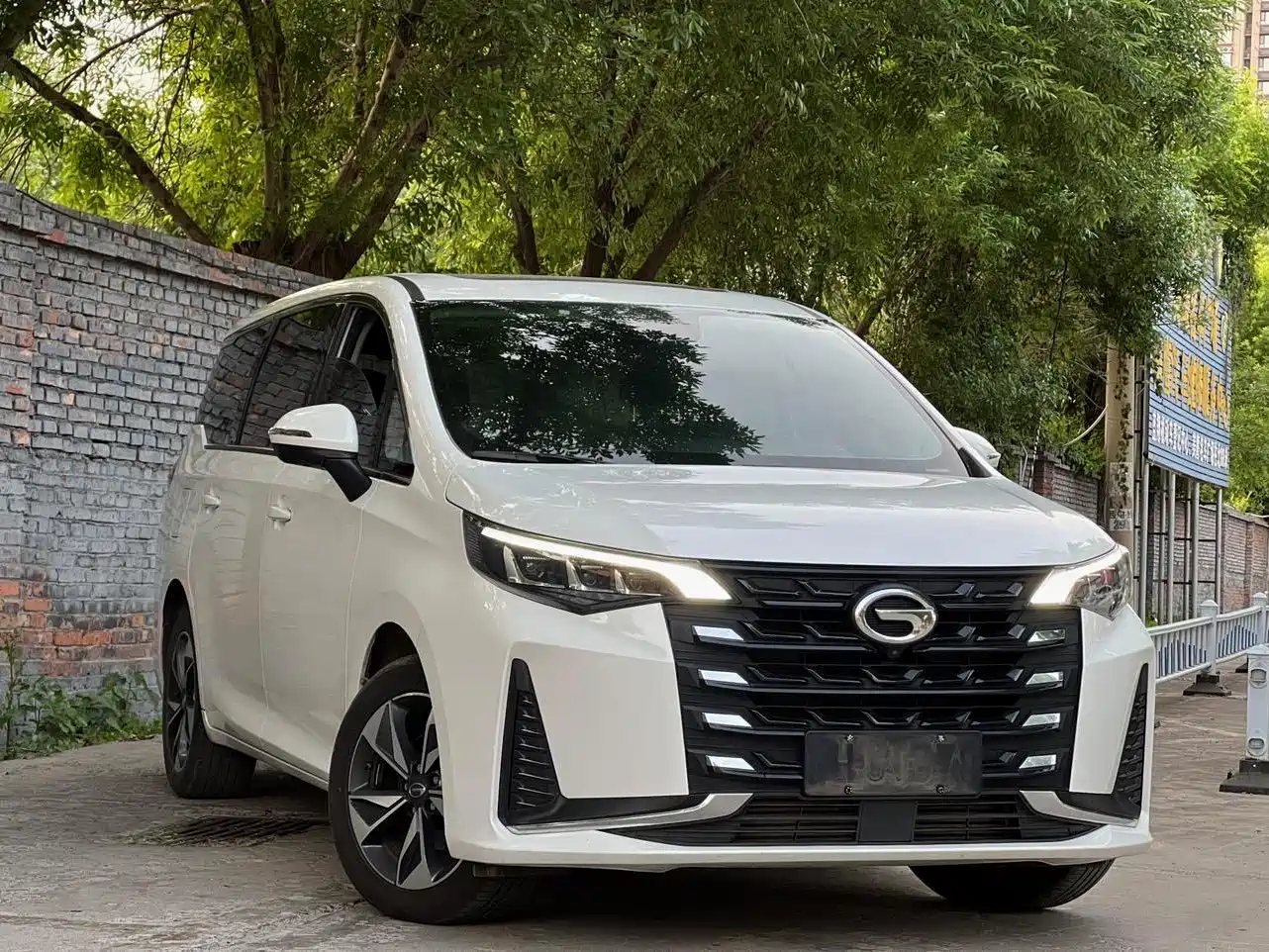 GAC Trumpchi Trumpchi M6 2021 PRO 270T DCT Premium Edition фото 3