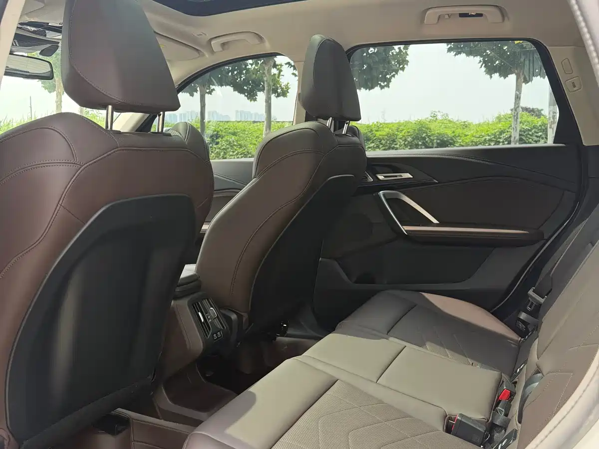 Photo 8 - BMW X1