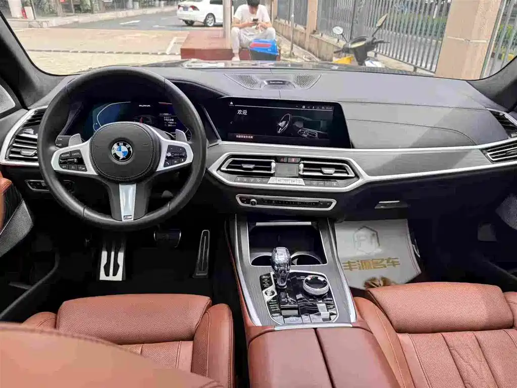 BMW X7 2021 xDrive40i Premium M Sport Package фото 5