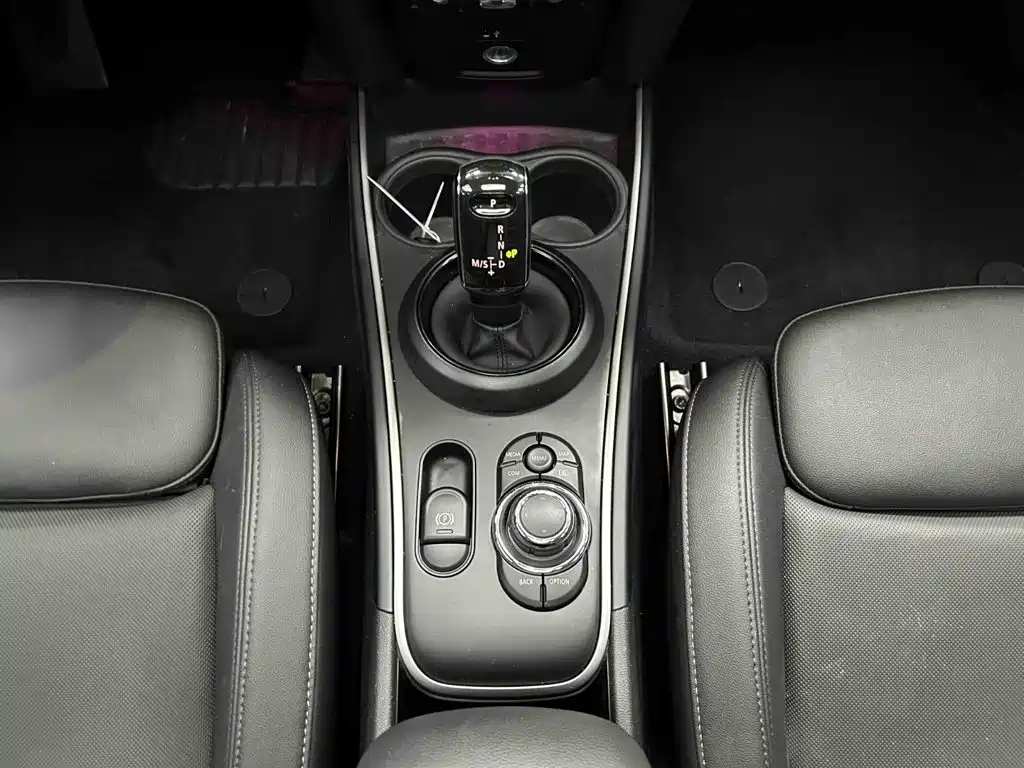 2024 MINI COUNTRYMAN