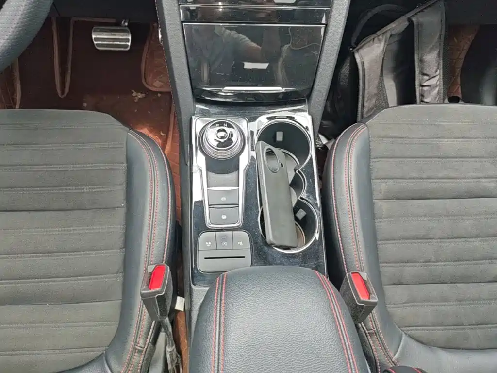 Ford Escape 2023 2024 Model EcoBoost 245 4WD ST-Line Pro