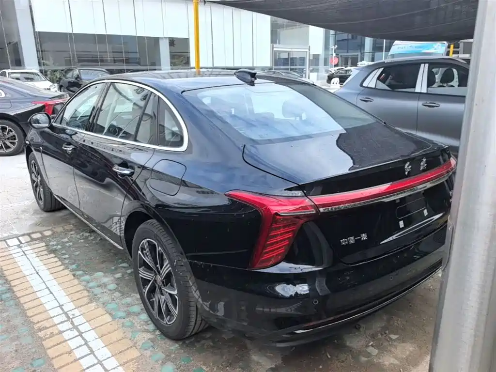 Hongqi H5 PHEV 2025 130 Super Hybrid Edition фото 5