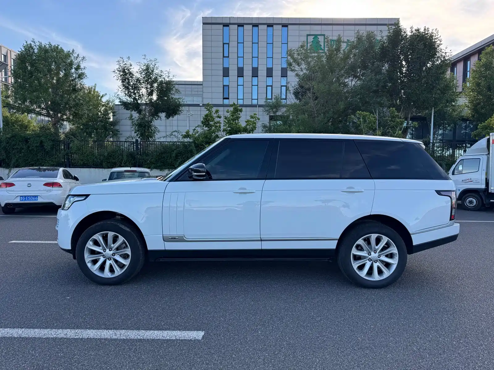 Фото 4 - Land Rover Range Rover