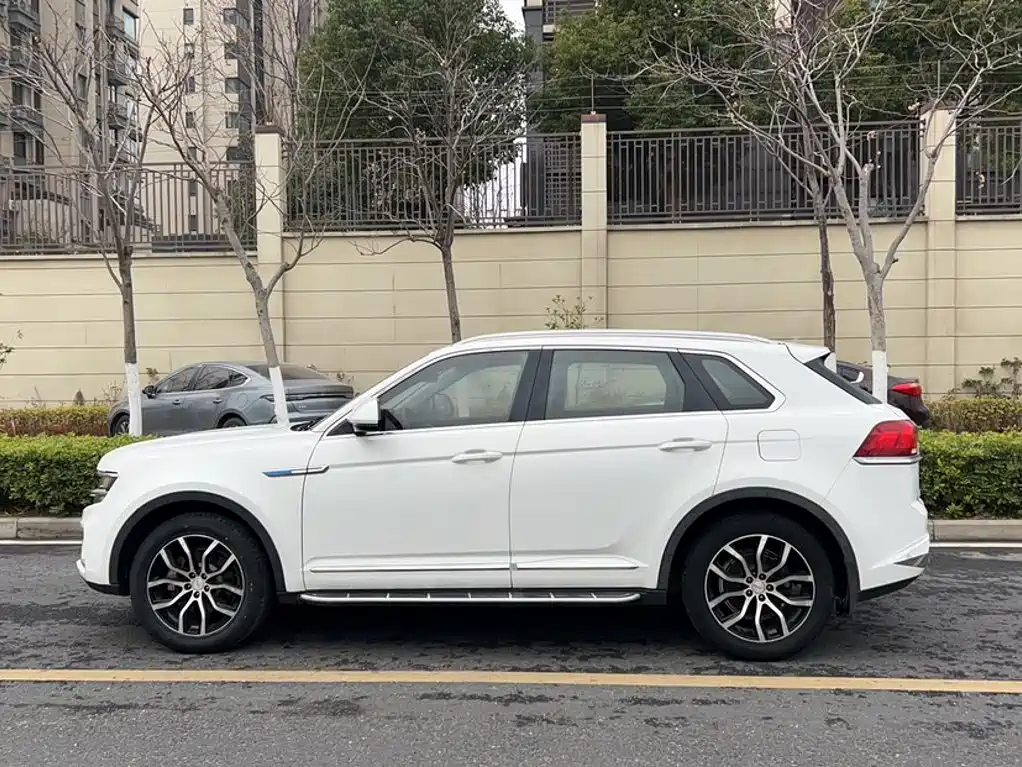 Zotye X7 2017 2017 1.8T Manual Premium