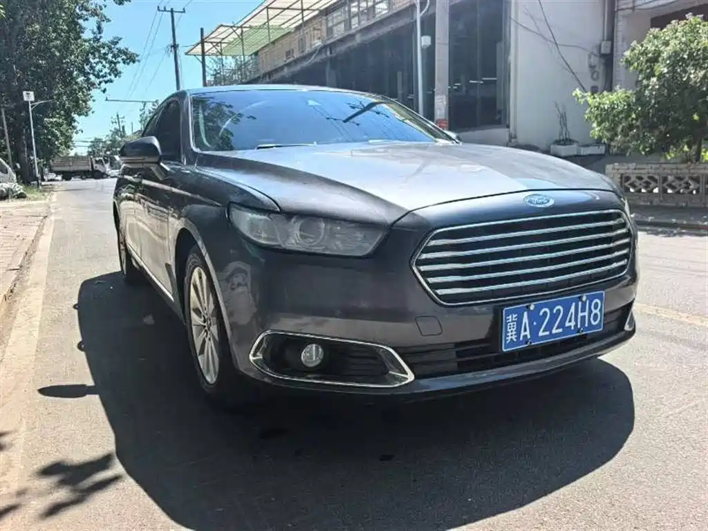 Ford Taurus 2016 EcoBoost 180 Luxury фото 6