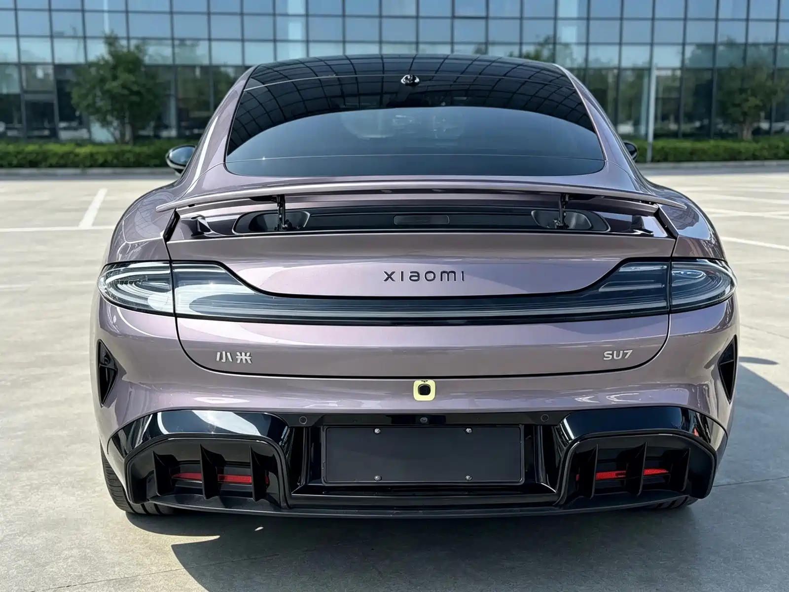 Фото 3 - Xiaomi SU7