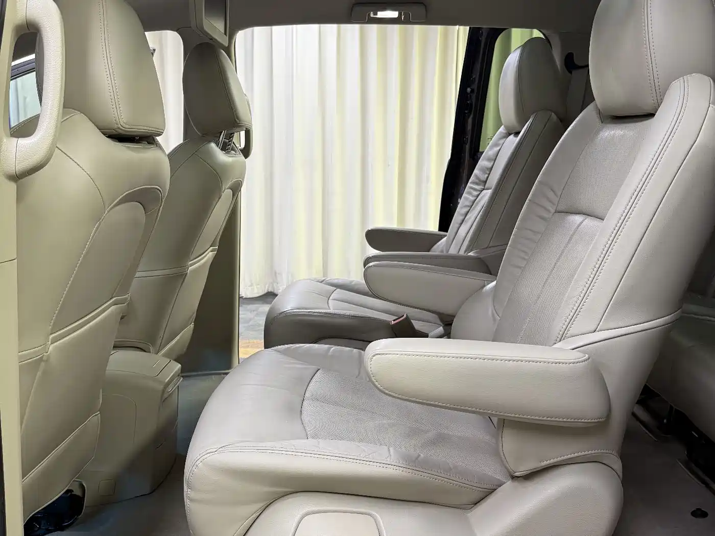Buick GL8 2014 3.0L XT Luxury Business Flagship фото 21
