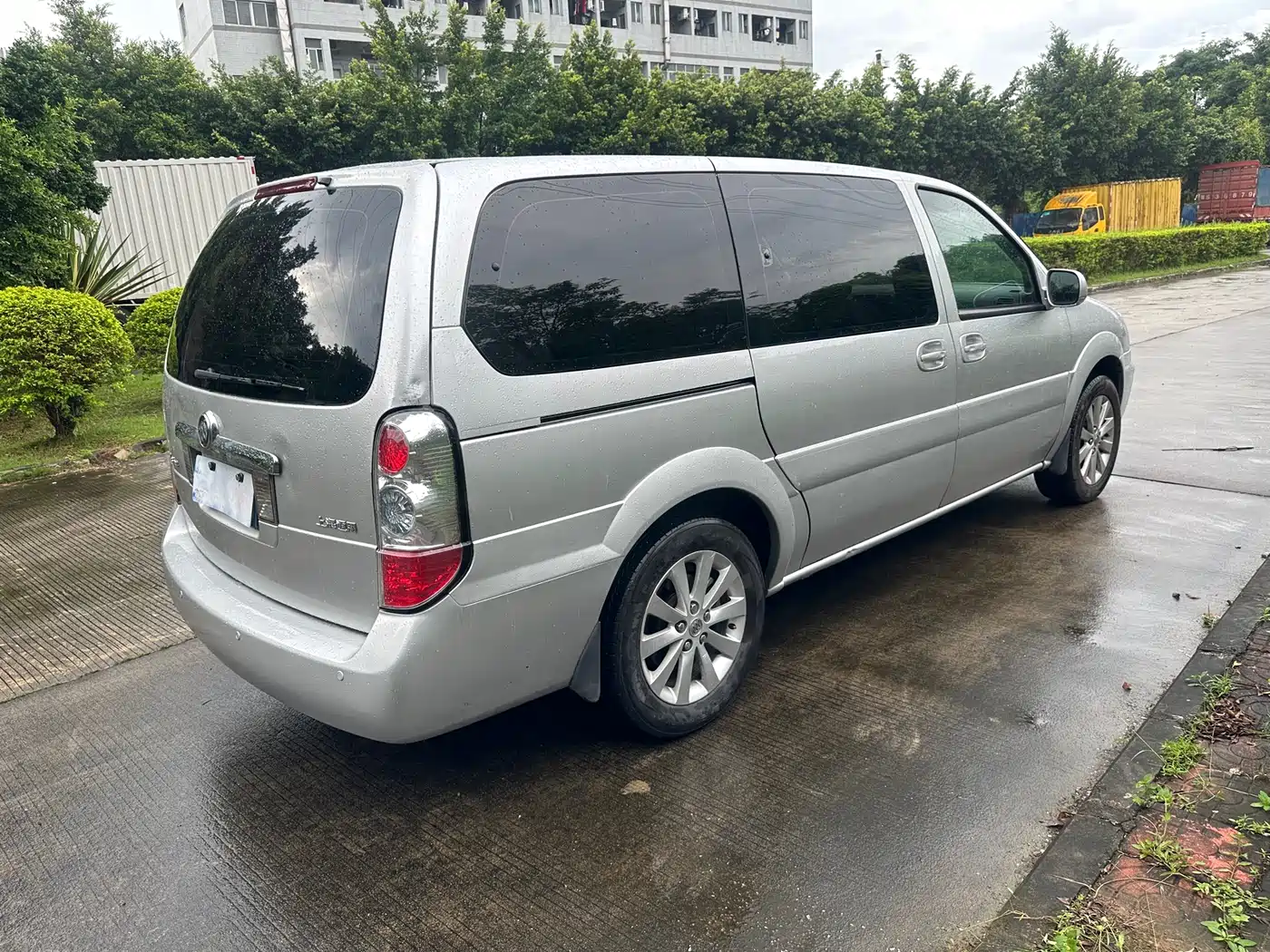 Buick GL8 2014 2.4L Classic Edition фото 6