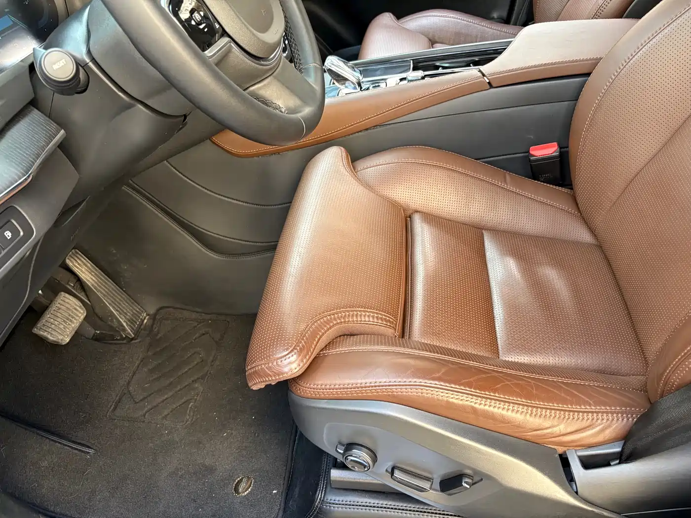 VOLVO XC90 PLUG IN HYBRID