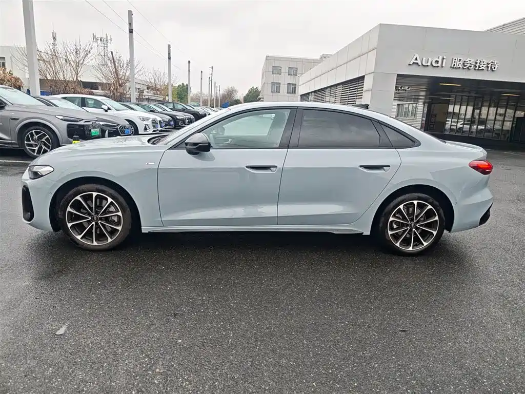 Audi A5L 2025 2.0T Sport Edition Plus фото 8