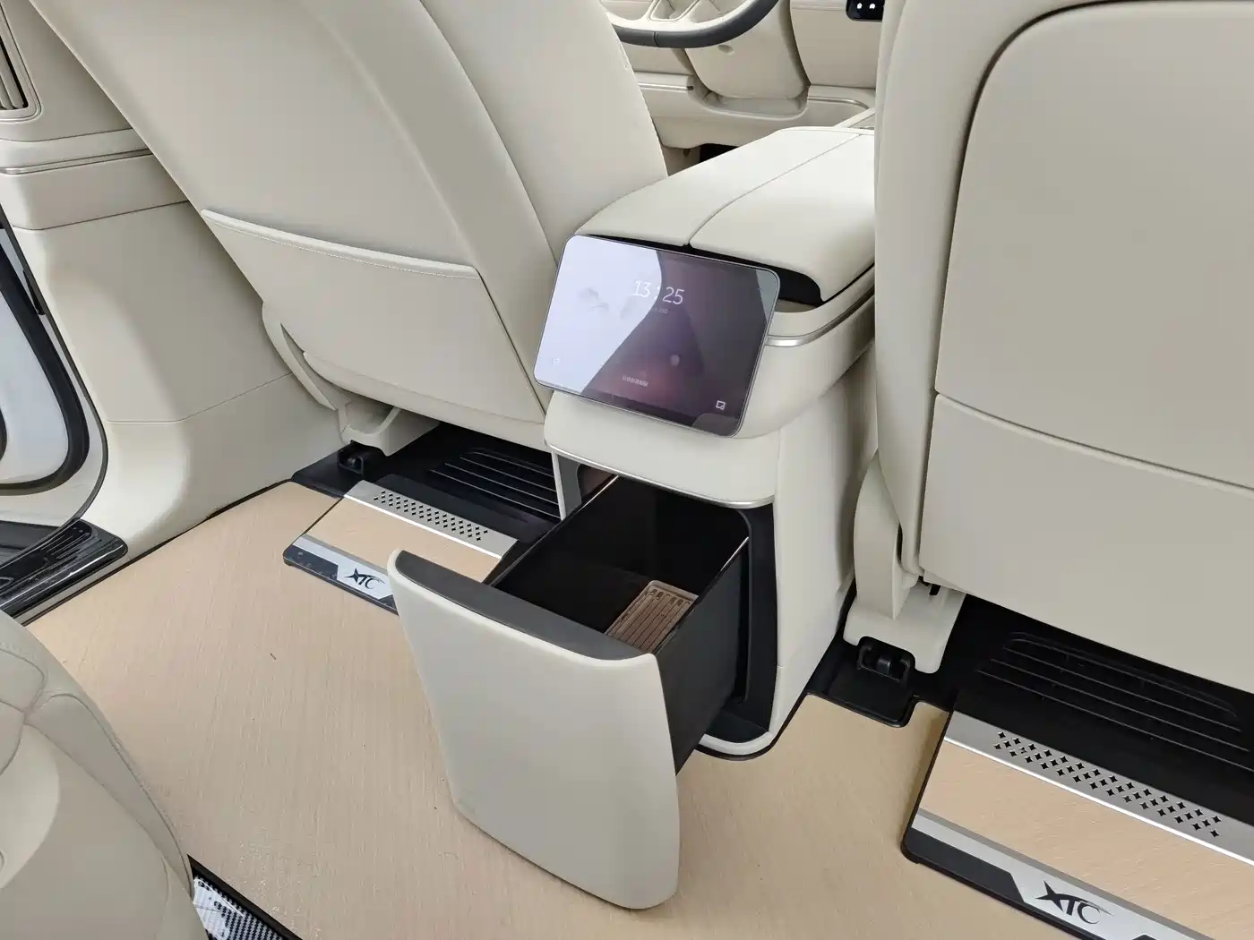 NIO ES8 2026 2025 Base Model