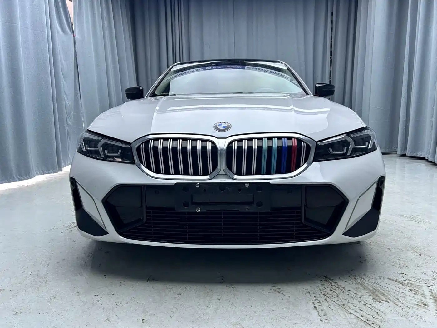 BMW 3-SERIES