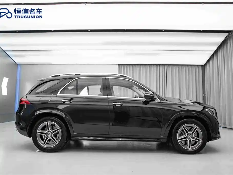 Mercedes-Benz GLE 2024 GLE 450 4MATIC Fashion фото 4