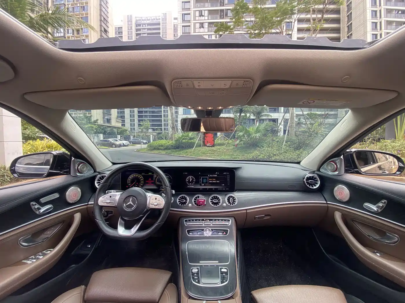 Mercedes-Benz E-Class 2019 E 260 L Sport фото 4
