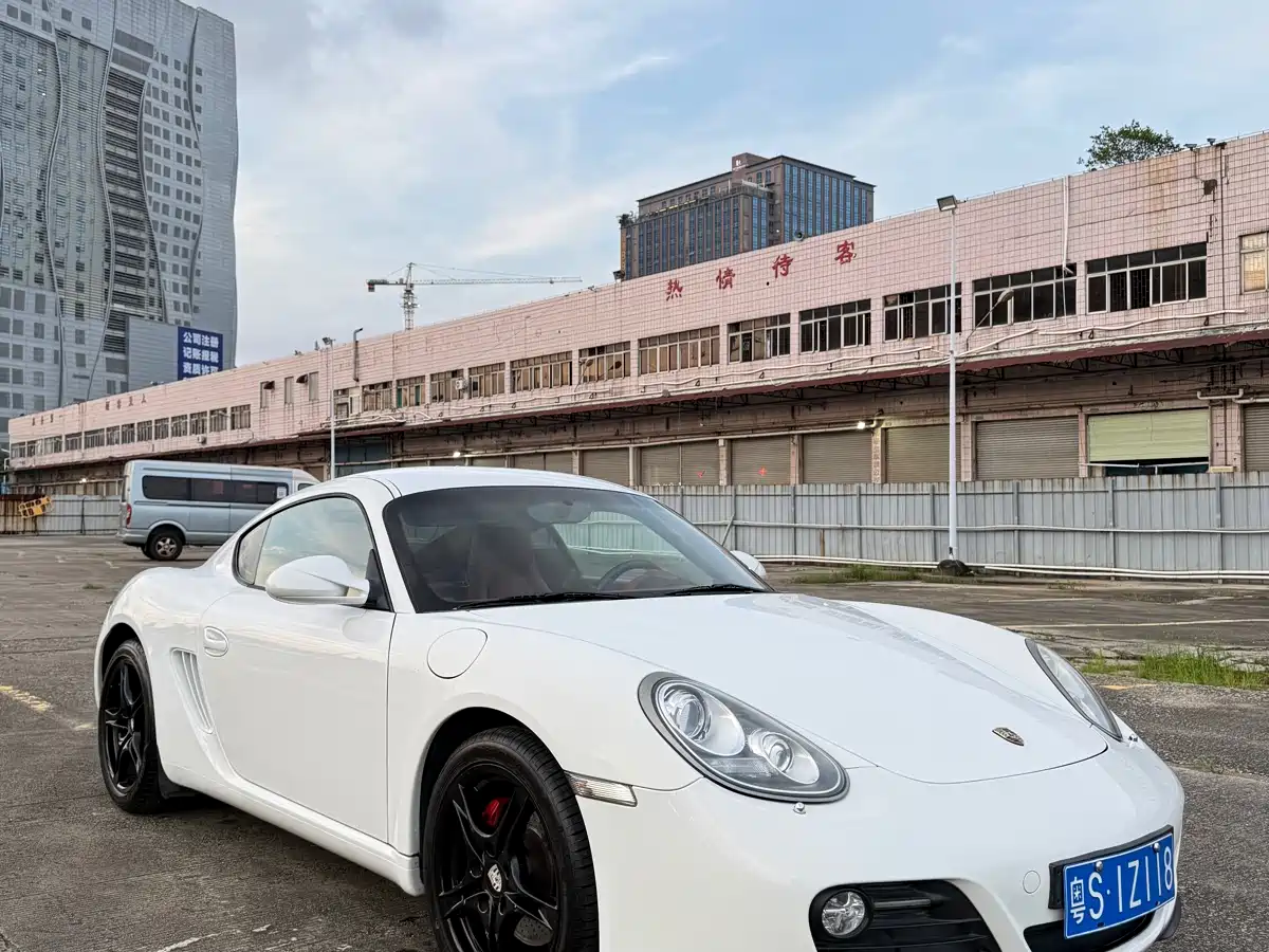 Porsche Cayman 2010 2009 Cayman 2.9L