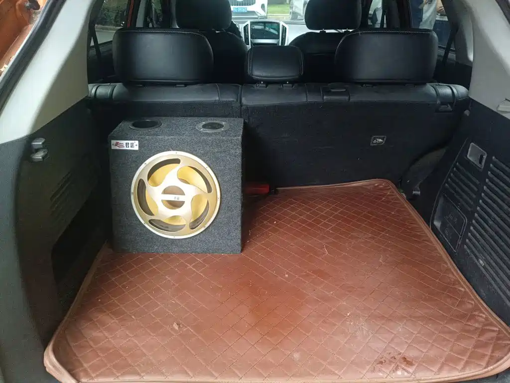 Luxgen U6 SUV 2015 2015 1.8T Fashion Upgrade