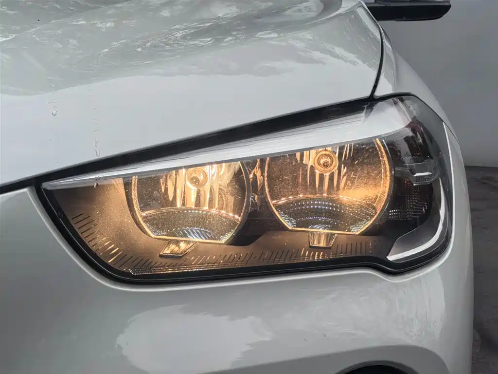 BMW X1 2016 sDrive18Li Fashion Model фото 16