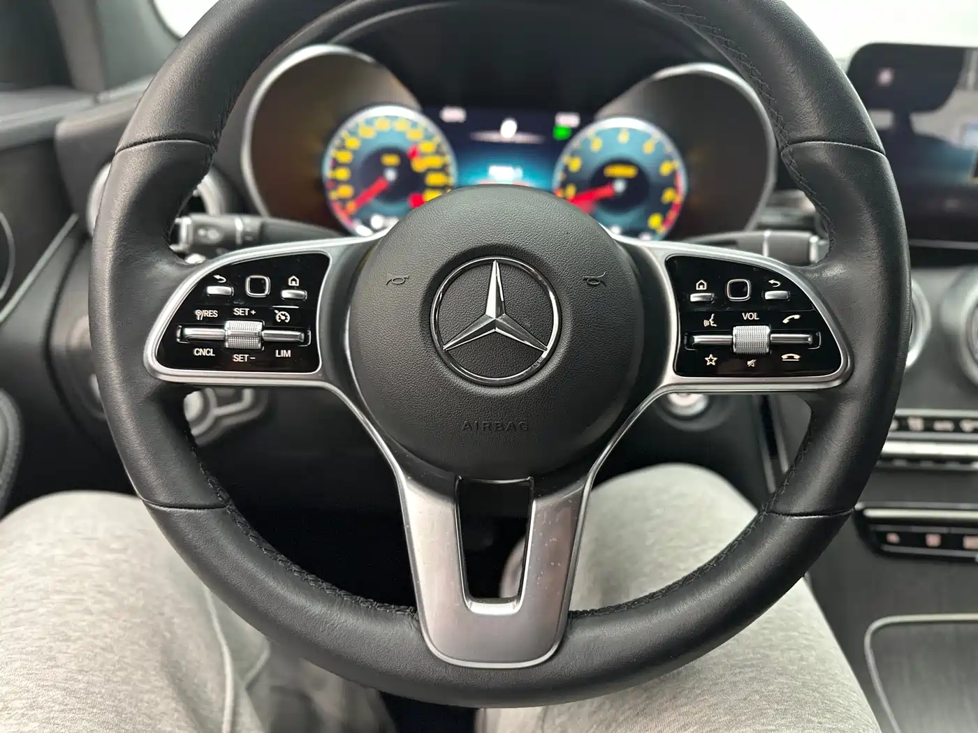 Mercedes-Benz GLC Coupe 2020 GLC 300 4MATIC Coupe SUV фото 23