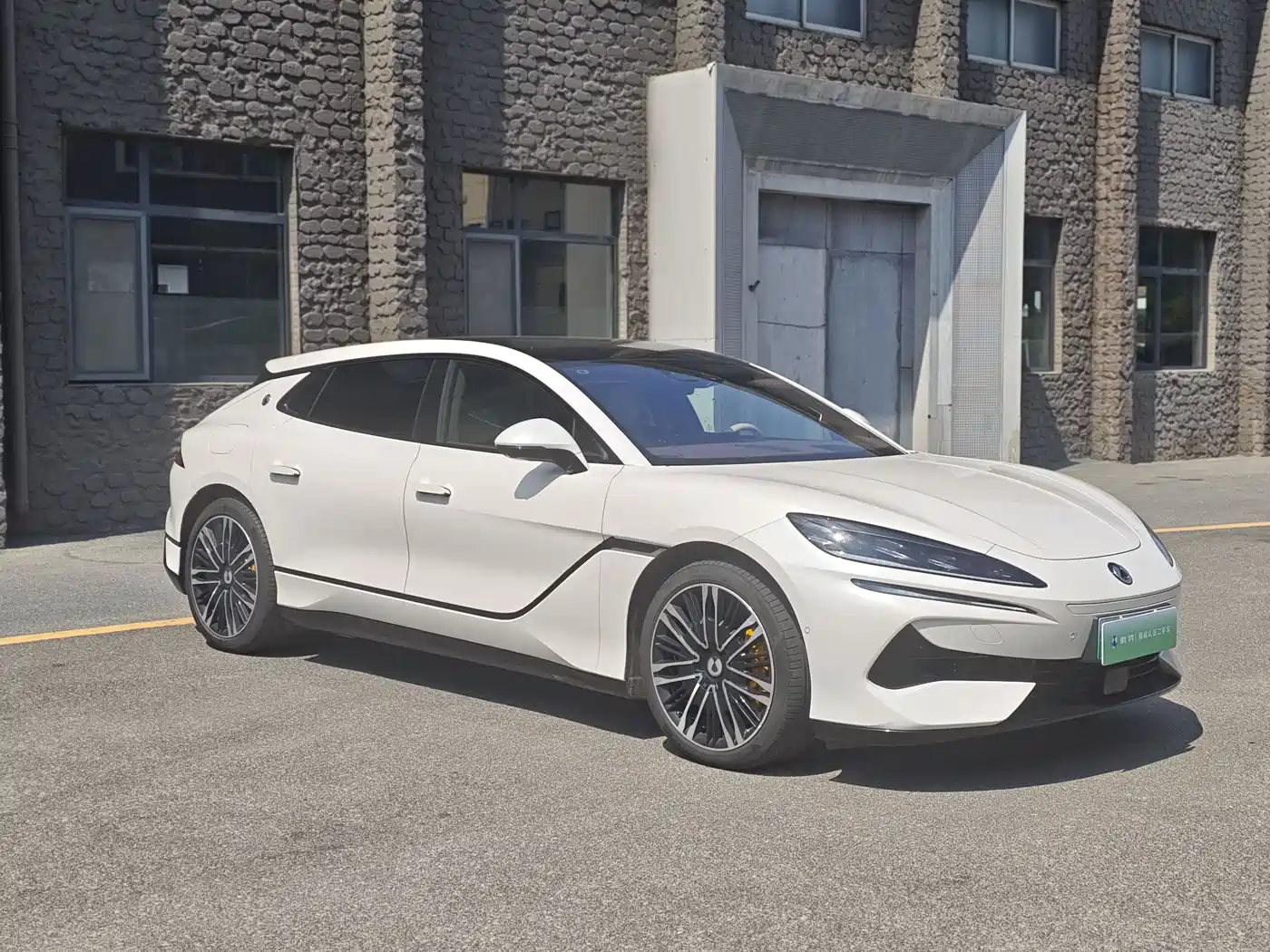 Denza Z9GT 2024 2024 1100 AWD Ultra Edition
