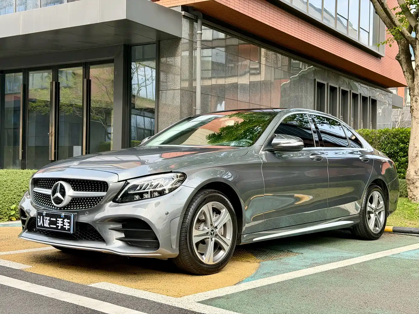 Mercedes-Benz C-Class 2019 C 260 L Sport